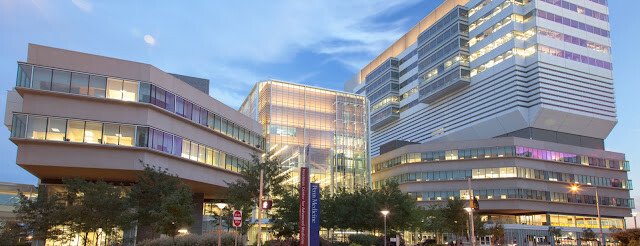 A picture containing building, outdoor, city, government building Description automatically generated