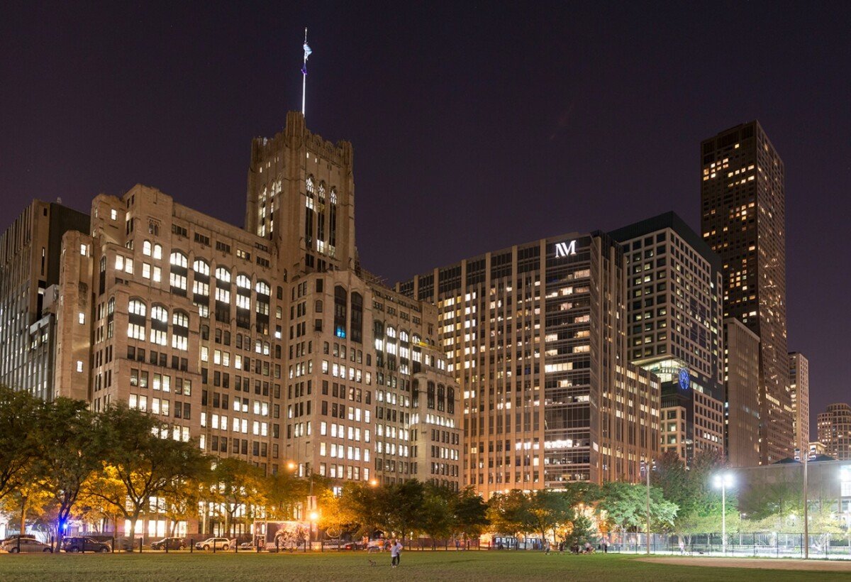 A picture containing building, outdoor, city, government building Description automatically generated