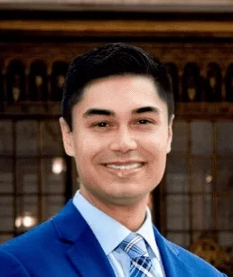 Krishna Vyas, M.D., Ph.D., MHS An image showcasing Krishna Vyas, M.D., Ph.D., MHS, a PGY-7 Plastic Surgery Fellow and Cosmetic Fellow, Mayo Clinic Graduate, highlighting his professional journey and achievements.