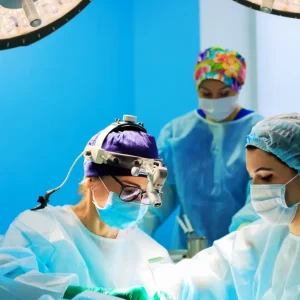 Oculoplastic Surgery U.S Clinical Rotation in California An image promoting an oculoplastic surgery U.S clinical rotation in California, highlighting the opportunities and experiences available in this specialized program.