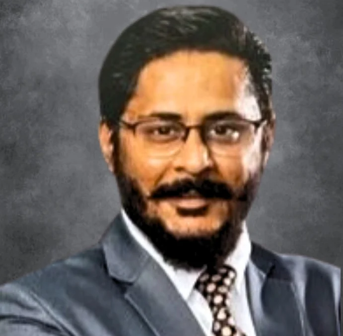 Junaid Farooq, M.B.B.S/M.D CRCP An image showcasing Junaid Farooq, M.B.B.S/M.D CRCP, a Staff Physician at Berkshire Health Systems, Massachusetts, and St. Mary’s Hospital, New York.